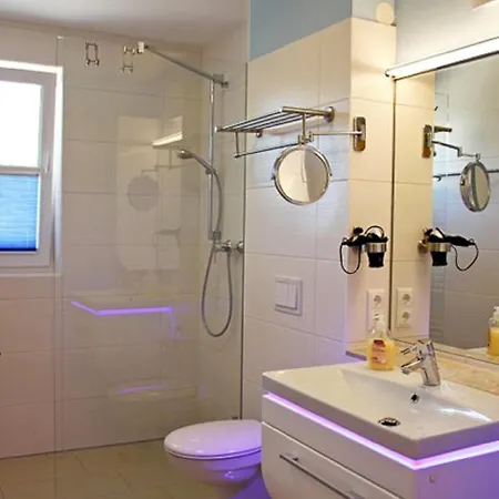 Meinholdstrasse Mit Eigener Sauna, Kamin, 4 Schlafzimmern Ca 500m Vom Ostseestrand Prázdninový dům