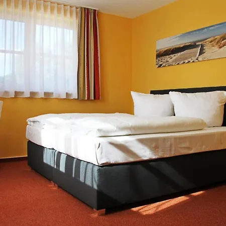 Meinholdstrasse Mit Eigener Sauna, Kamin, 4 Schlafzimmern Ca 500m Vom Ostseestrand Prázdninový dům