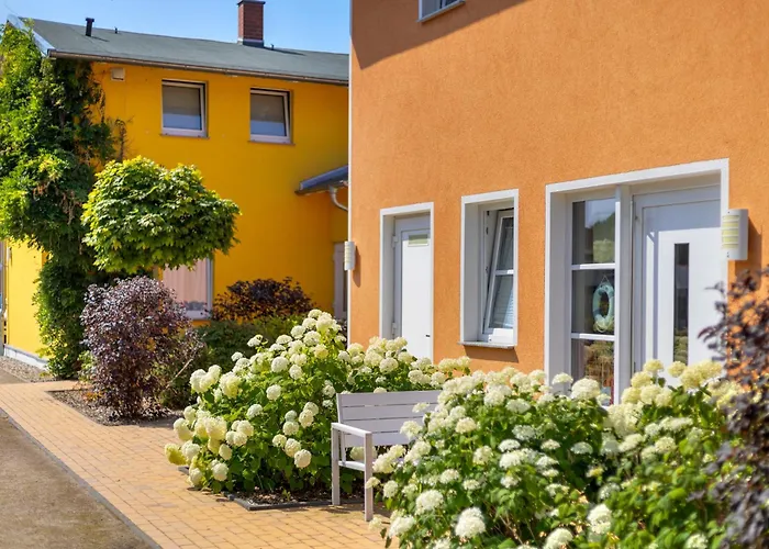 Meinholdstrasse Mit Eigener Sauna, Kamin, 4 Schlafzimmern Ca 500m Vom Ostseestrand *